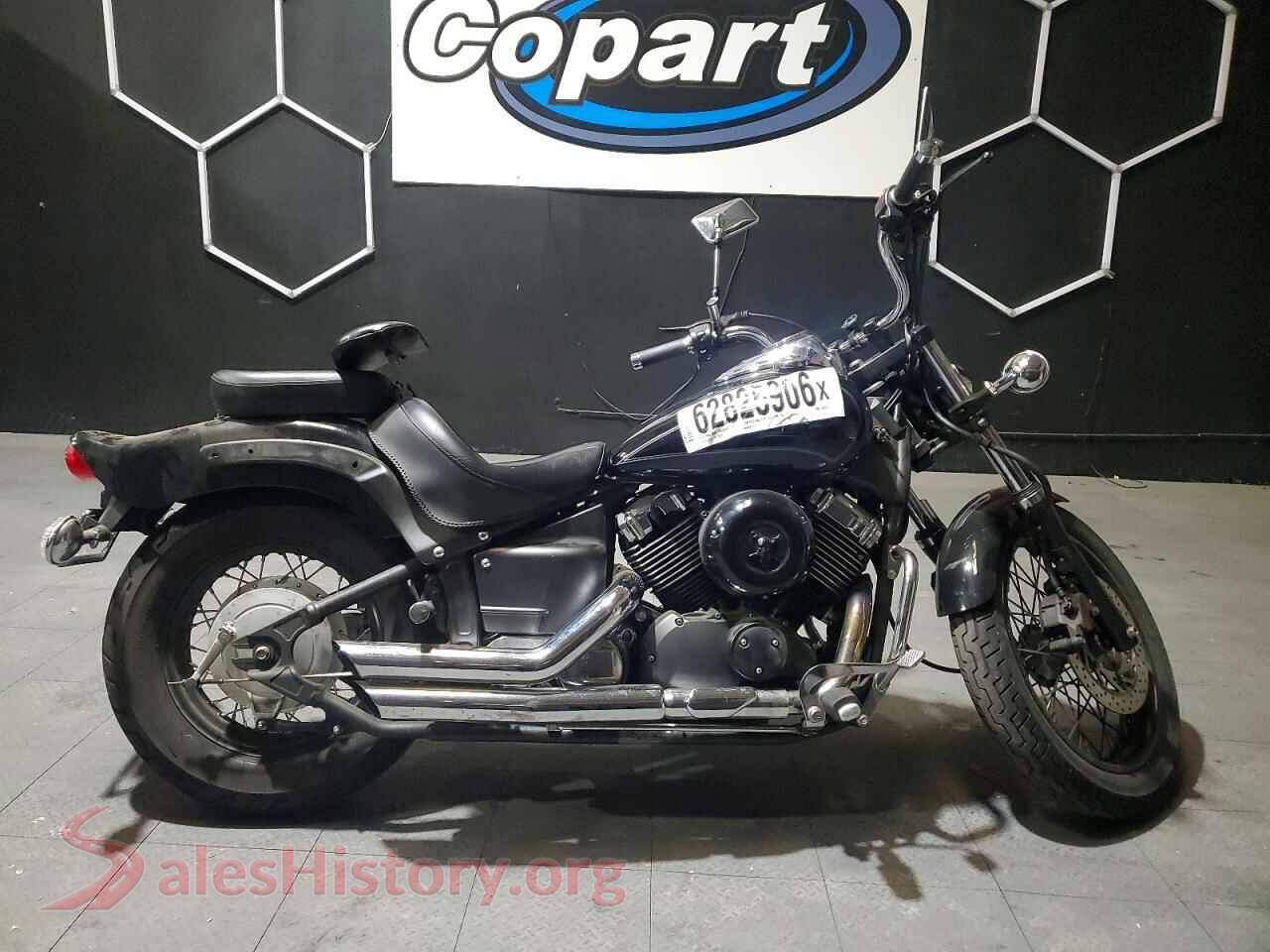 2010 YAMAHA XVS650 — VIN JYAVM01E5AA134952