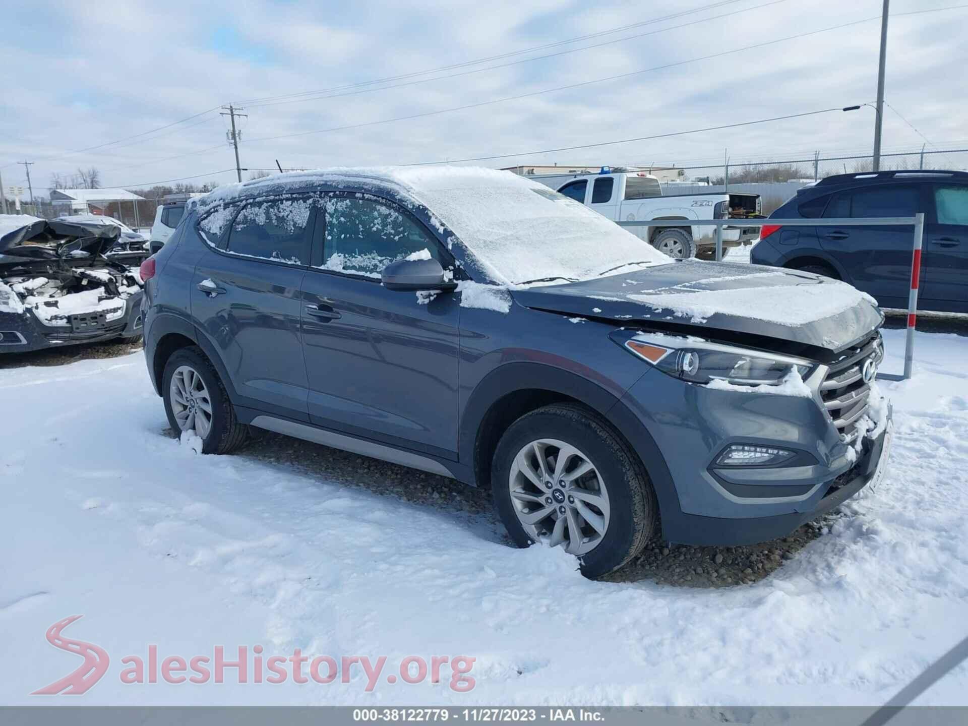 2017 HYUNDAI TUCSON — VIN KM8J3CA42HU261936