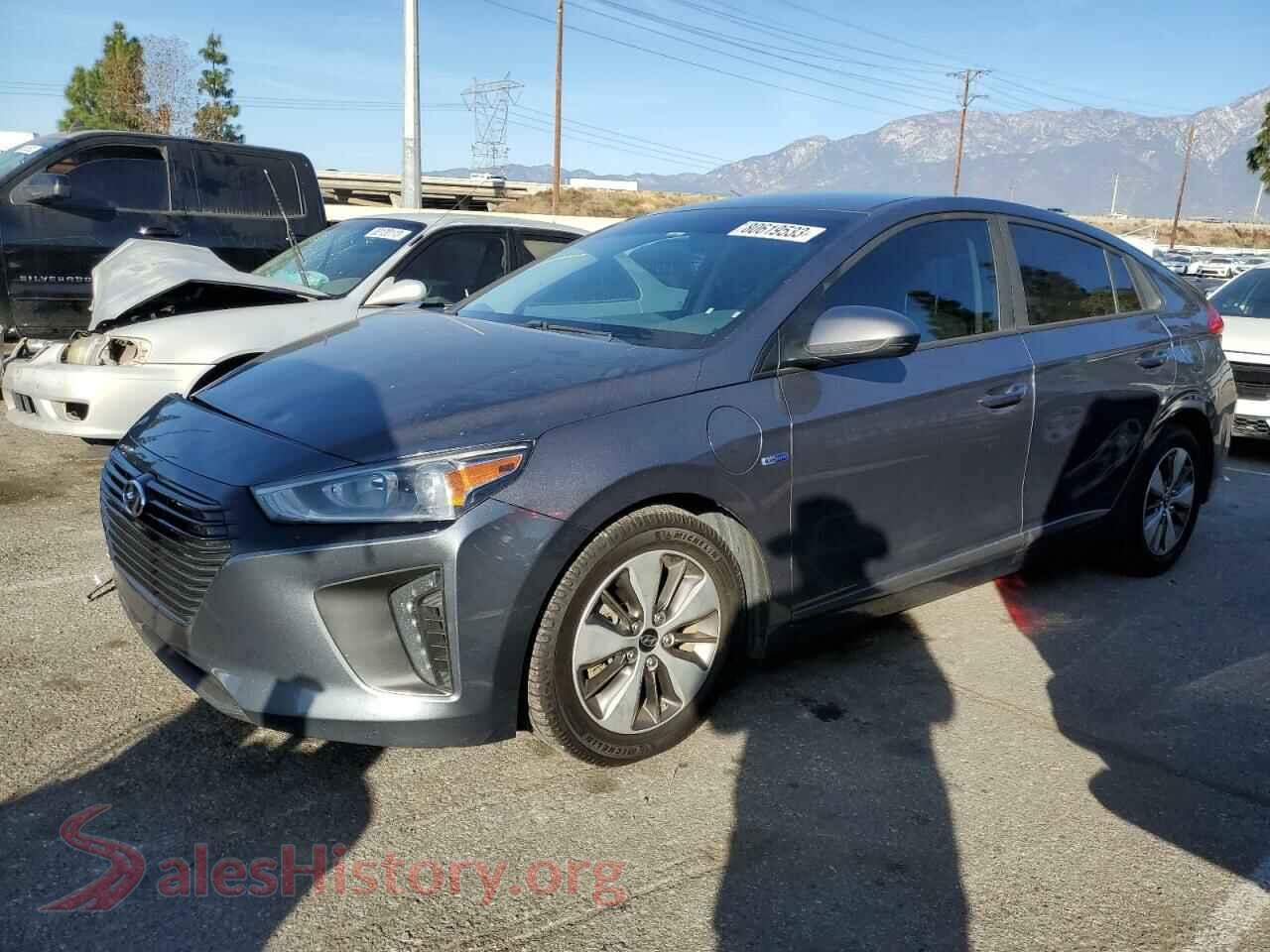 2018 HYUNDAI IONIQ — VIN KMHC65LD0JU076587