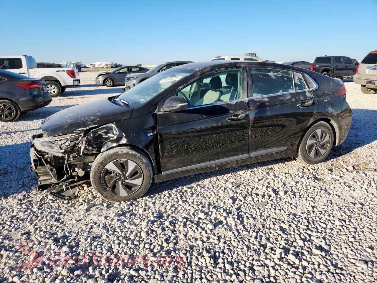 2018 HYUNDAI IONIQ — VIN KMHC75LC1JU103025