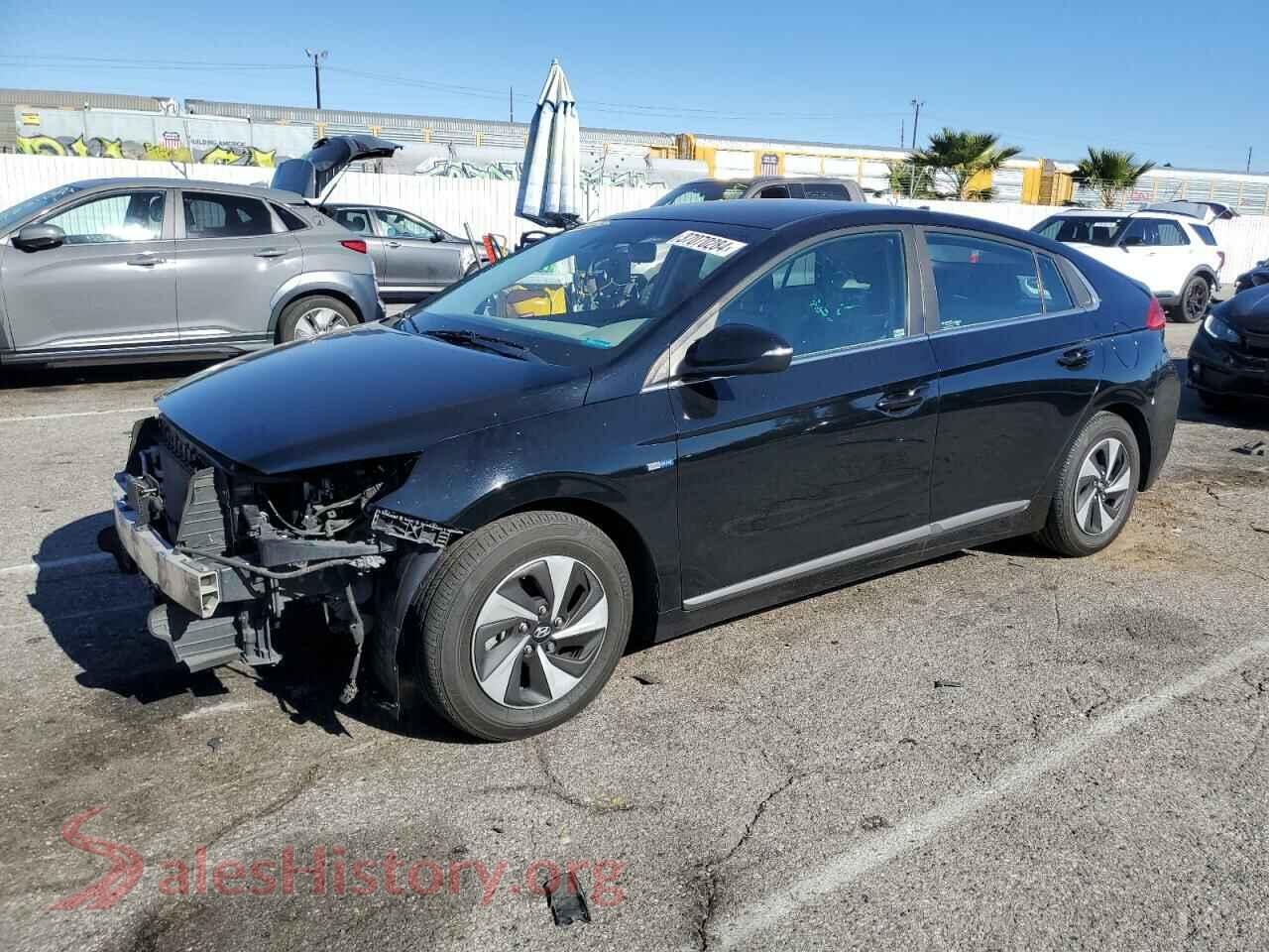 2018 HYUNDAI IONIQ — VIN KMHC75LC6JU062567
