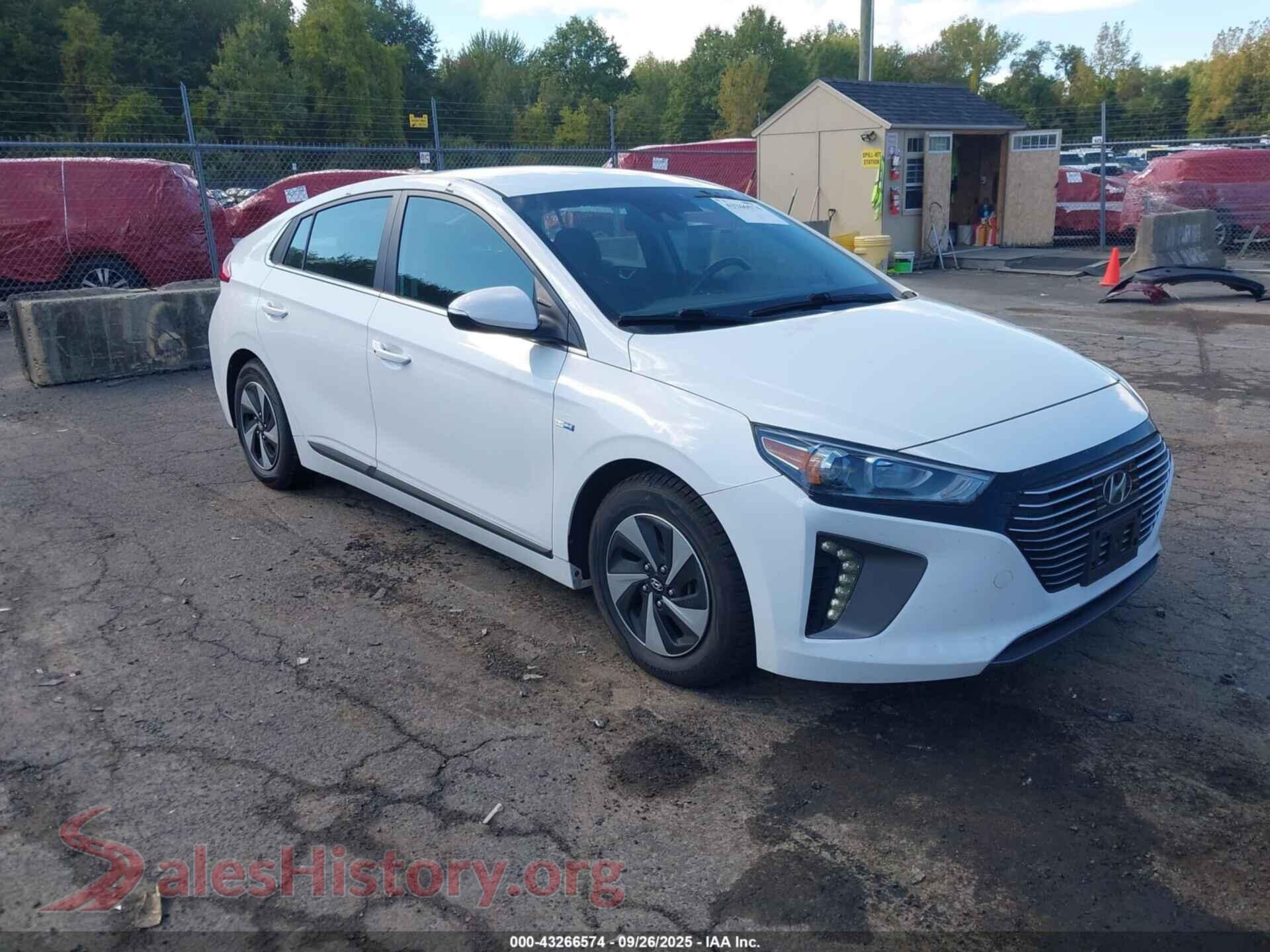 2019 HYUNDAI IONIQ HYBRID — VIN KMHC75LCXKU125039