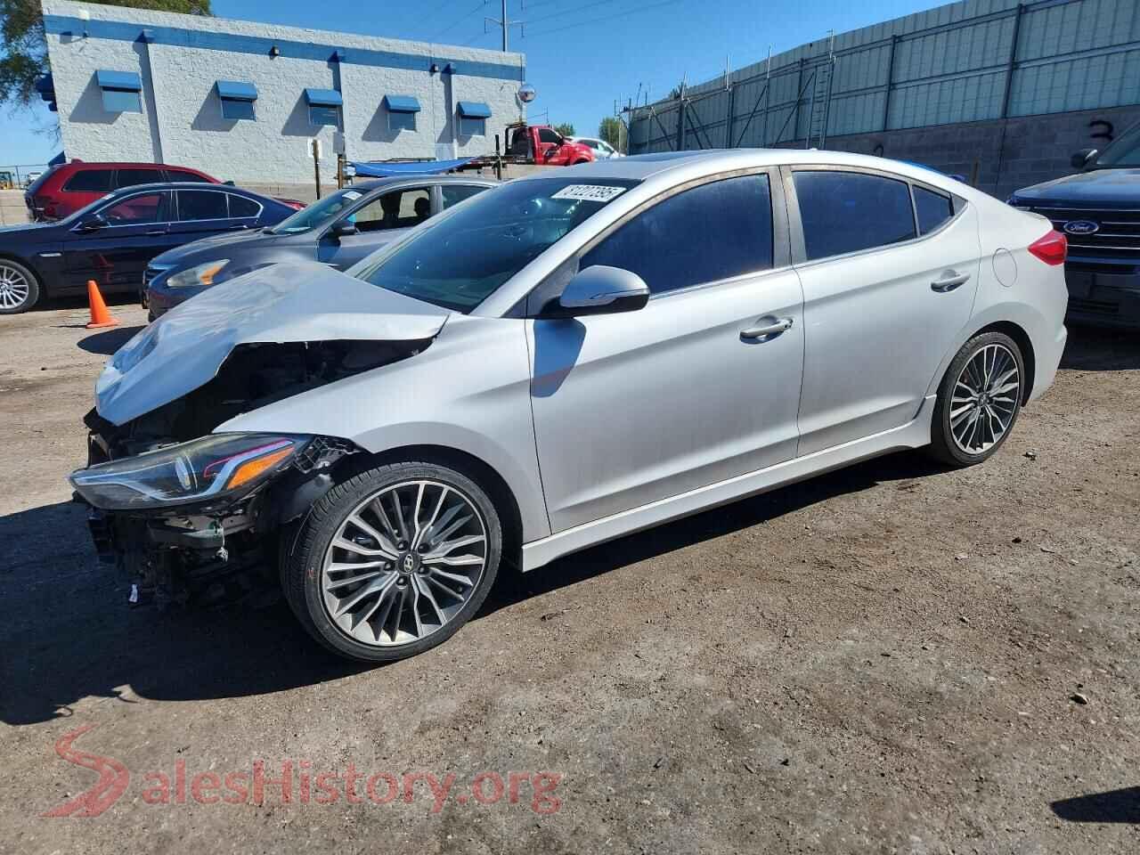 2018 HYUNDAI ELANTRA — VIN KMHD04LB8JU512956