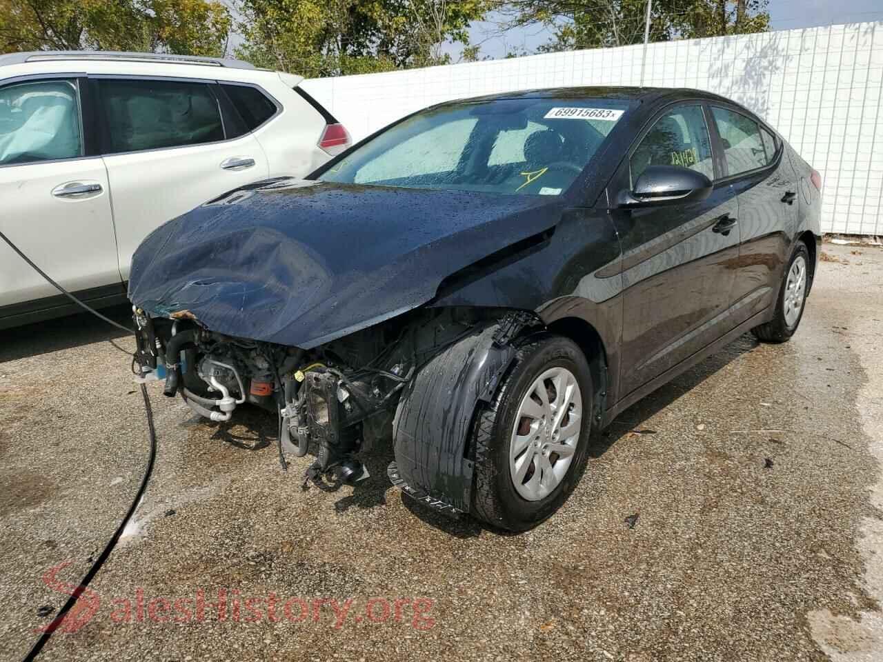 2017 HYUNDAI ELANTRA — VIN KMHD74LF4HU312925