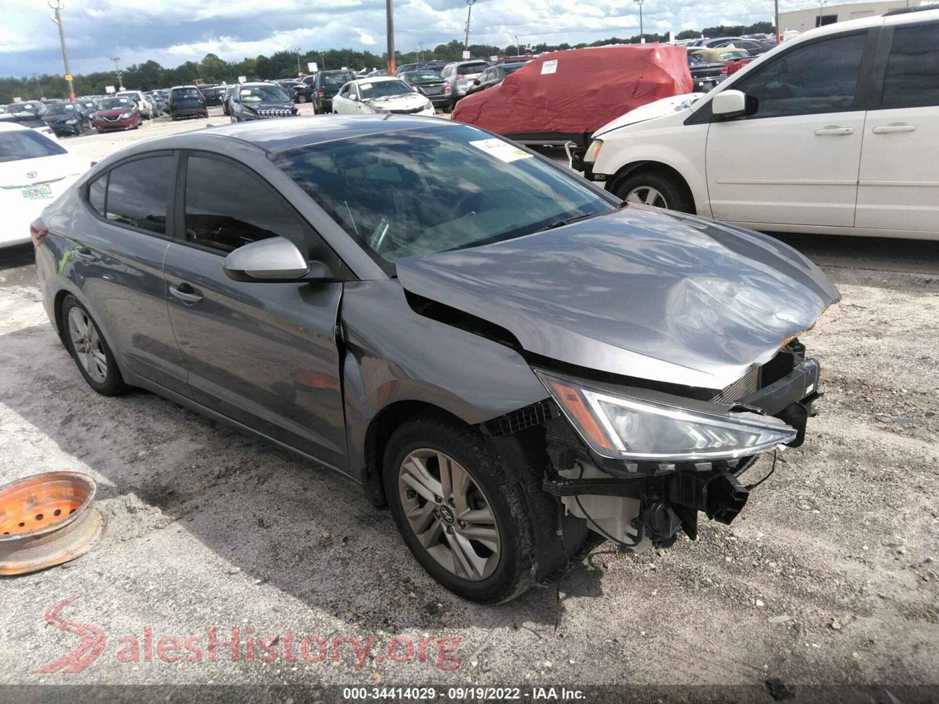 2019 HYUNDAI ELANTRA — VIN KMHD84LF7KU825977