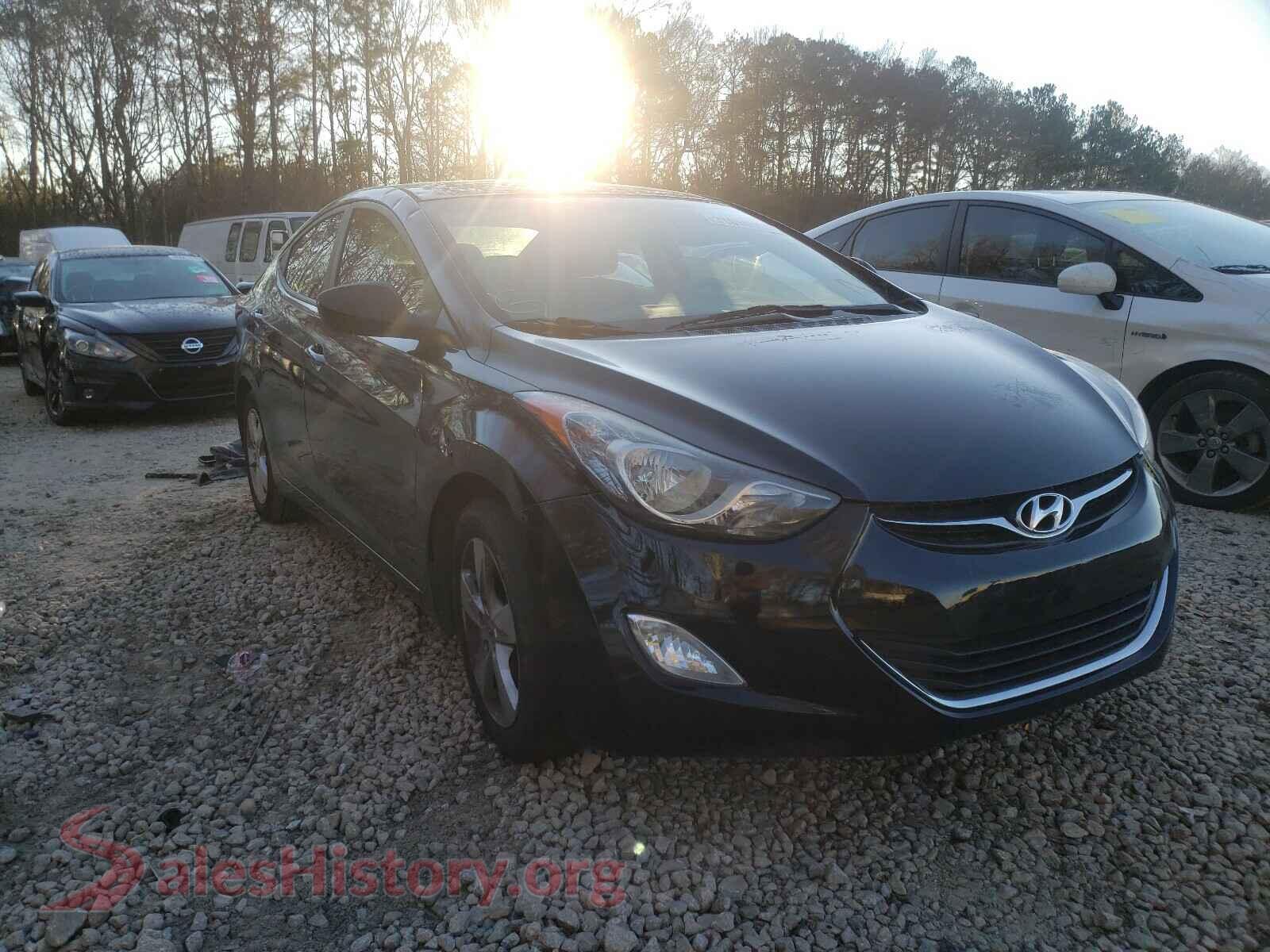 2012 HYUNDAI ELANTRA — VIN KMHDH4AE3CU288293