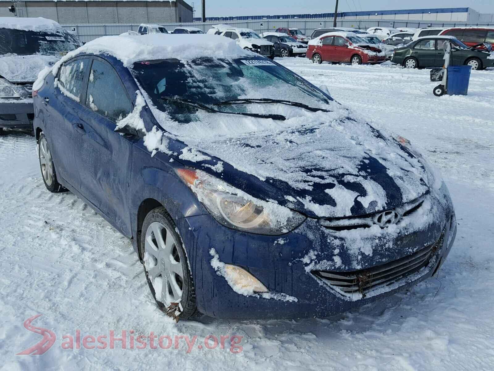 2013 HYUNDAI ELANTRA — VIN KMHDH4AE6DU638677