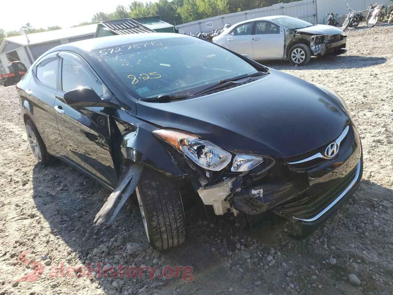 2012 HYUNDAI ELANTRA — VIN KMHDH4AE7CU181750