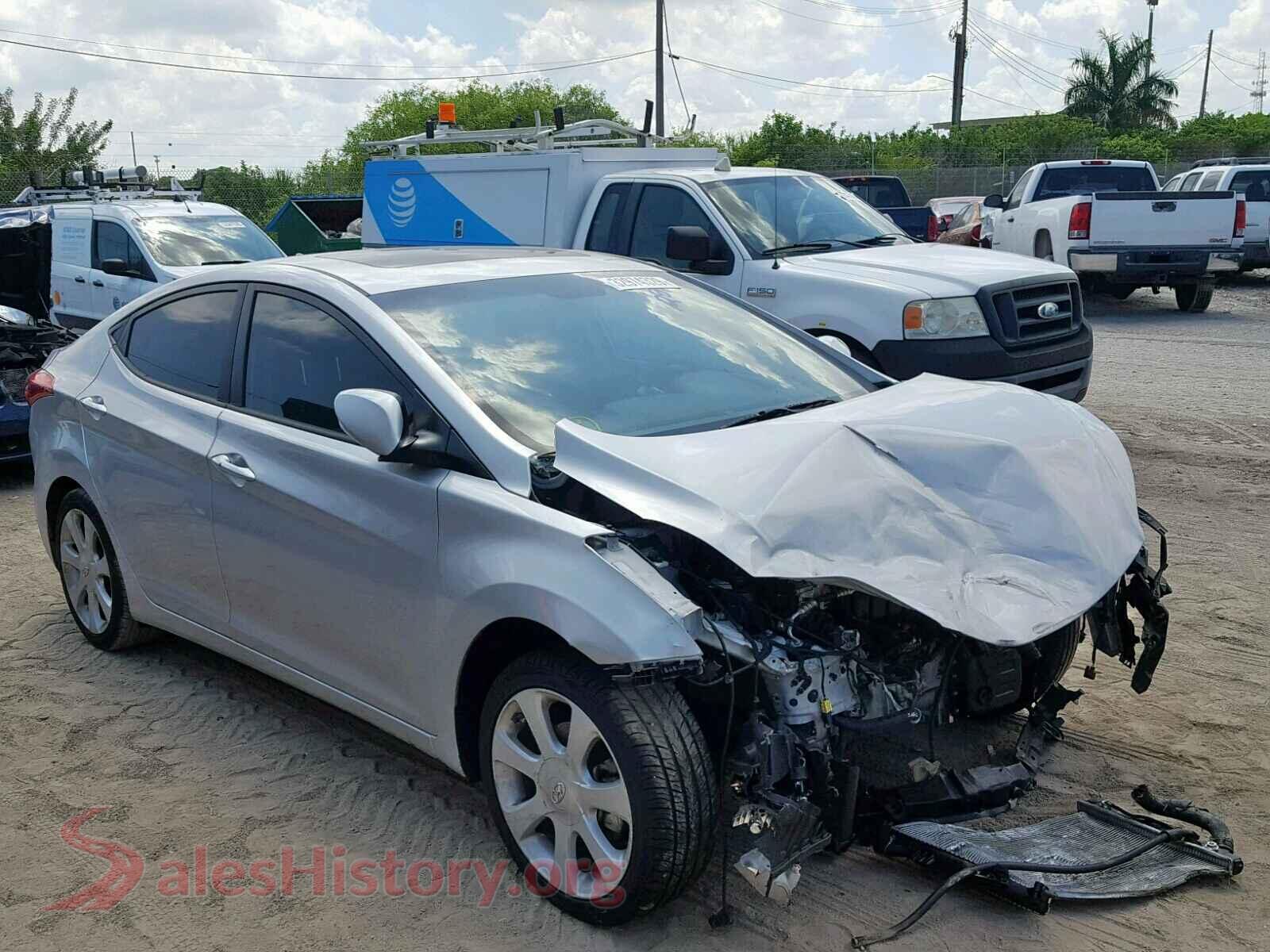 2013 HYUNDAI ELANTRA — VIN KMHDH4AE7DU002897