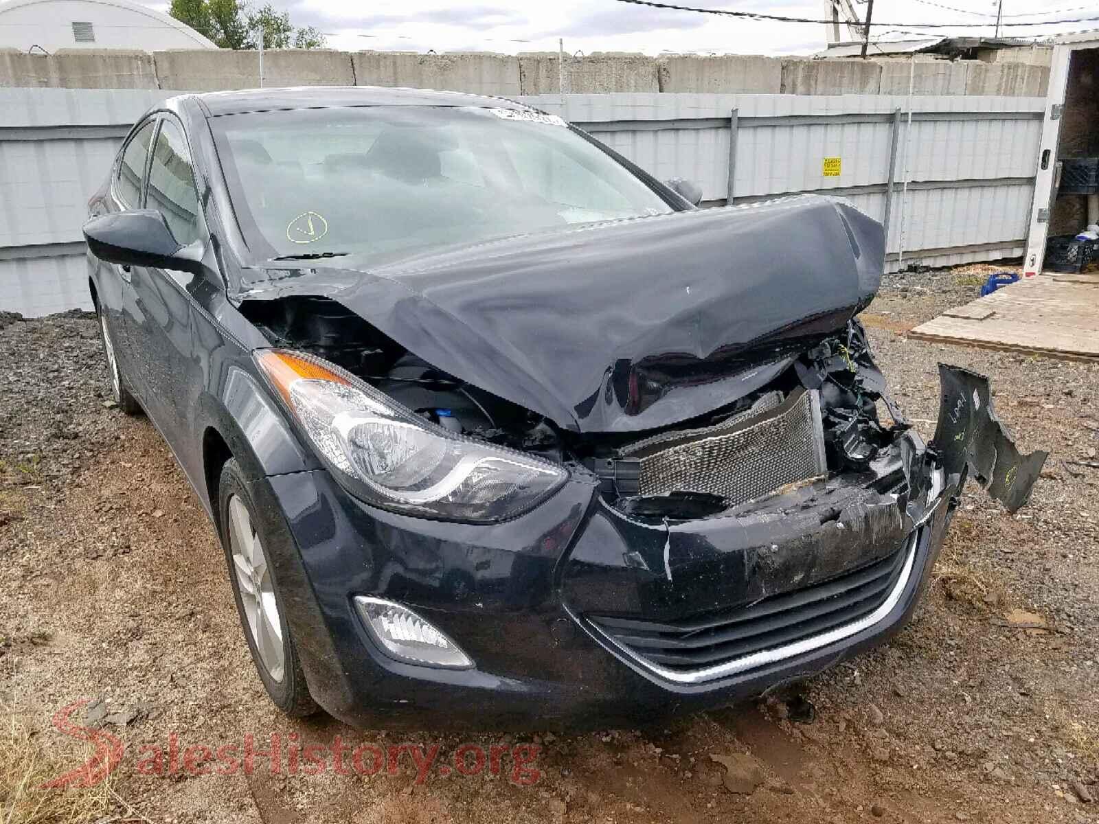 2013 HYUNDAI ELANTRA — VIN KMHDH4AEXDU022500