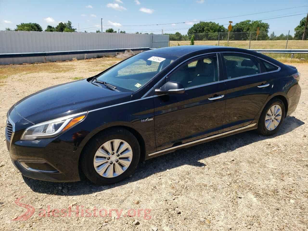 2017 HYUNDAI SONATA — VIN KMHE24L32HA075653