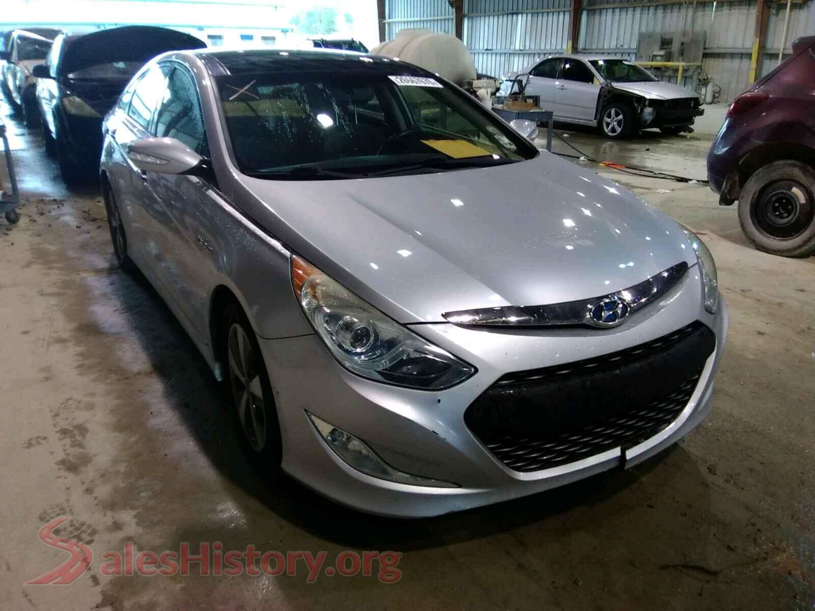 2011 HYUNDAI SONATA — VIN KMHEC4A42BA007692