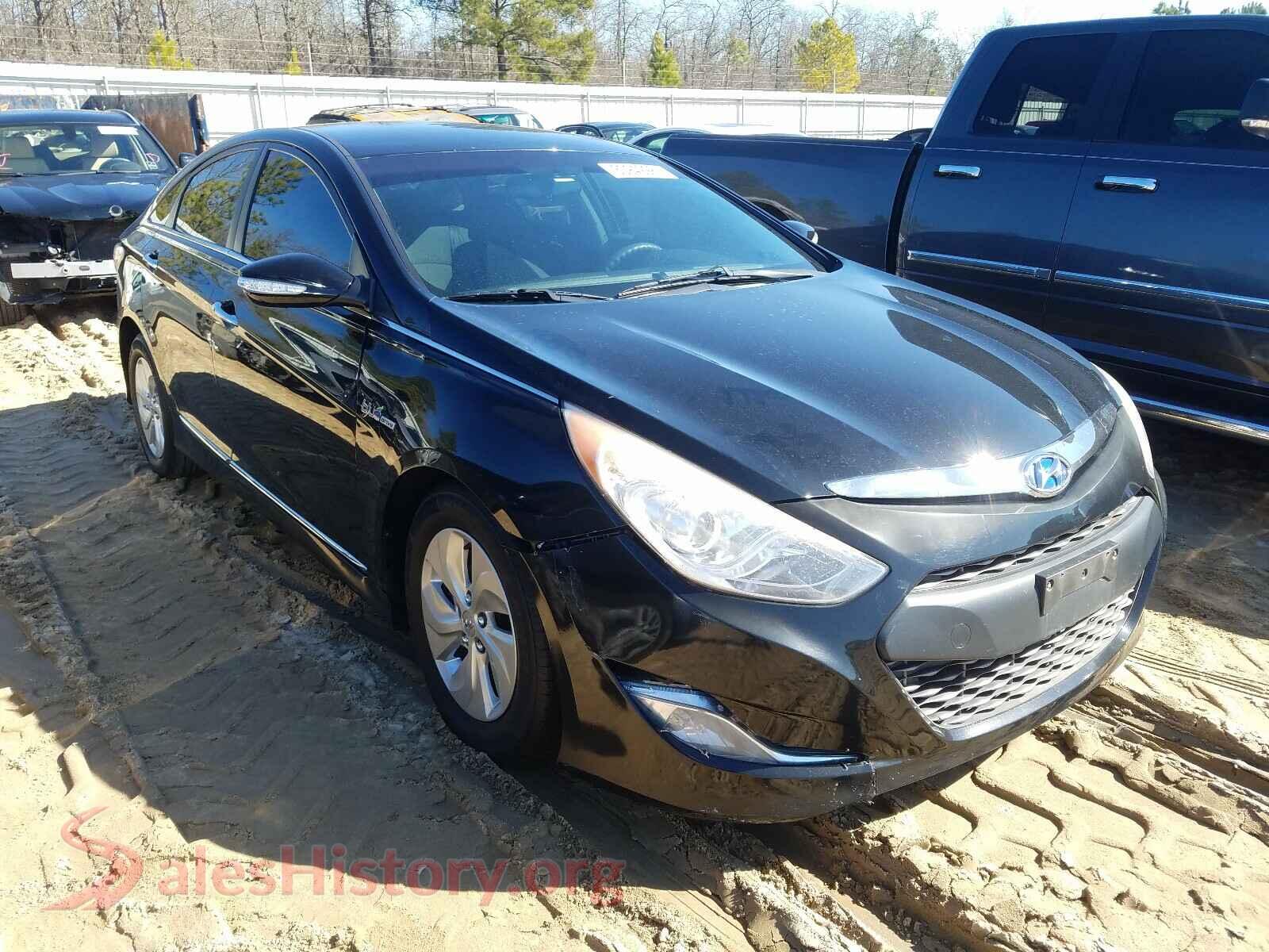 2013 HYUNDAI SONATA — VIN KMHEC4A44DA067153