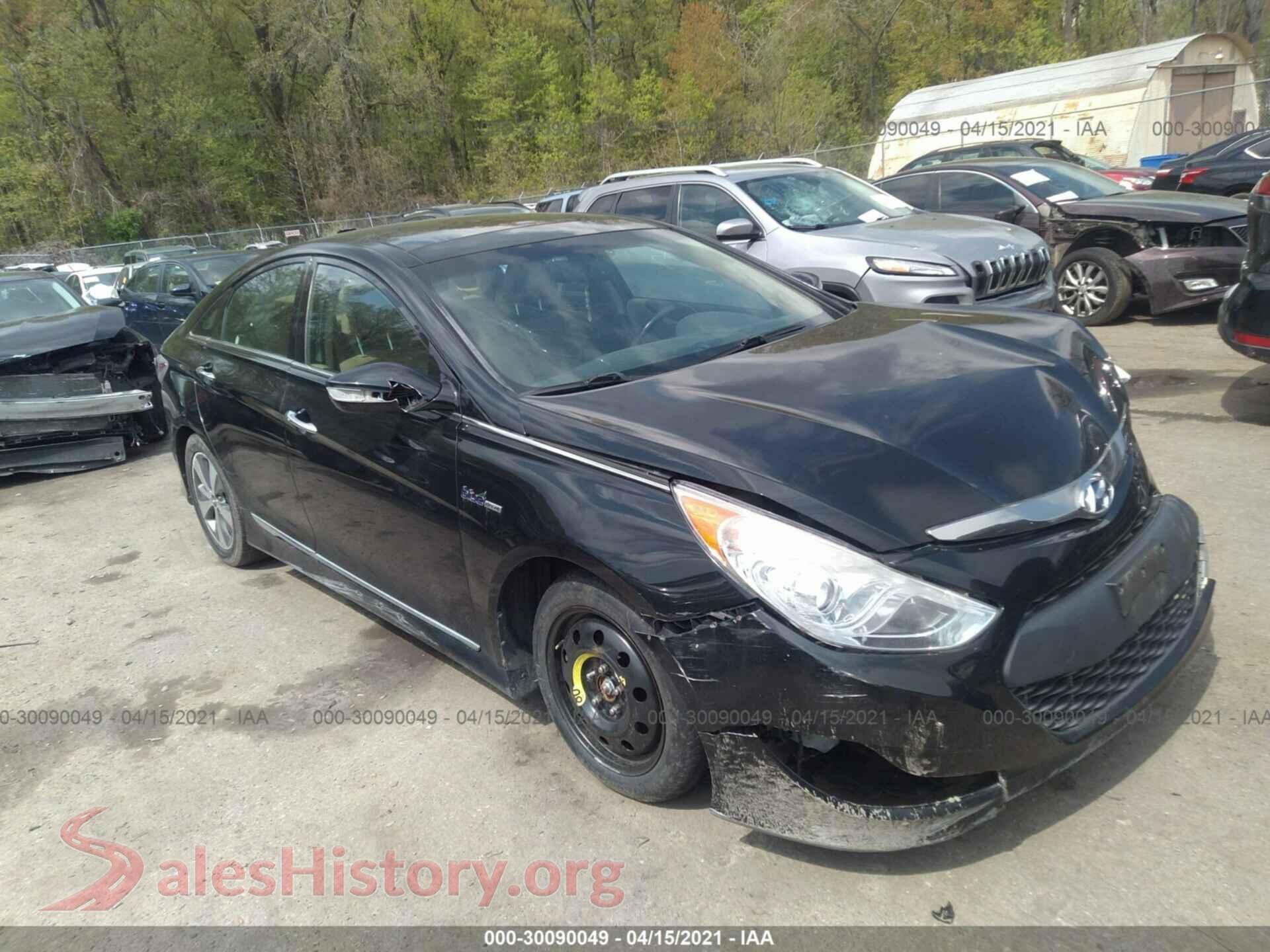 2011 HYUNDAI SONATA — VIN KMHEC4A45BA011834