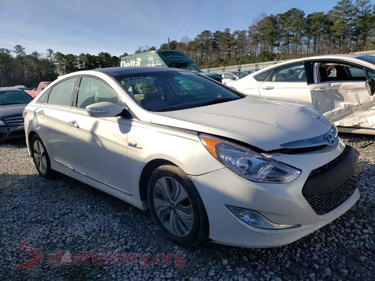 2015 HYUNDAI SONATA — VIN KMHEC4A45FA126567