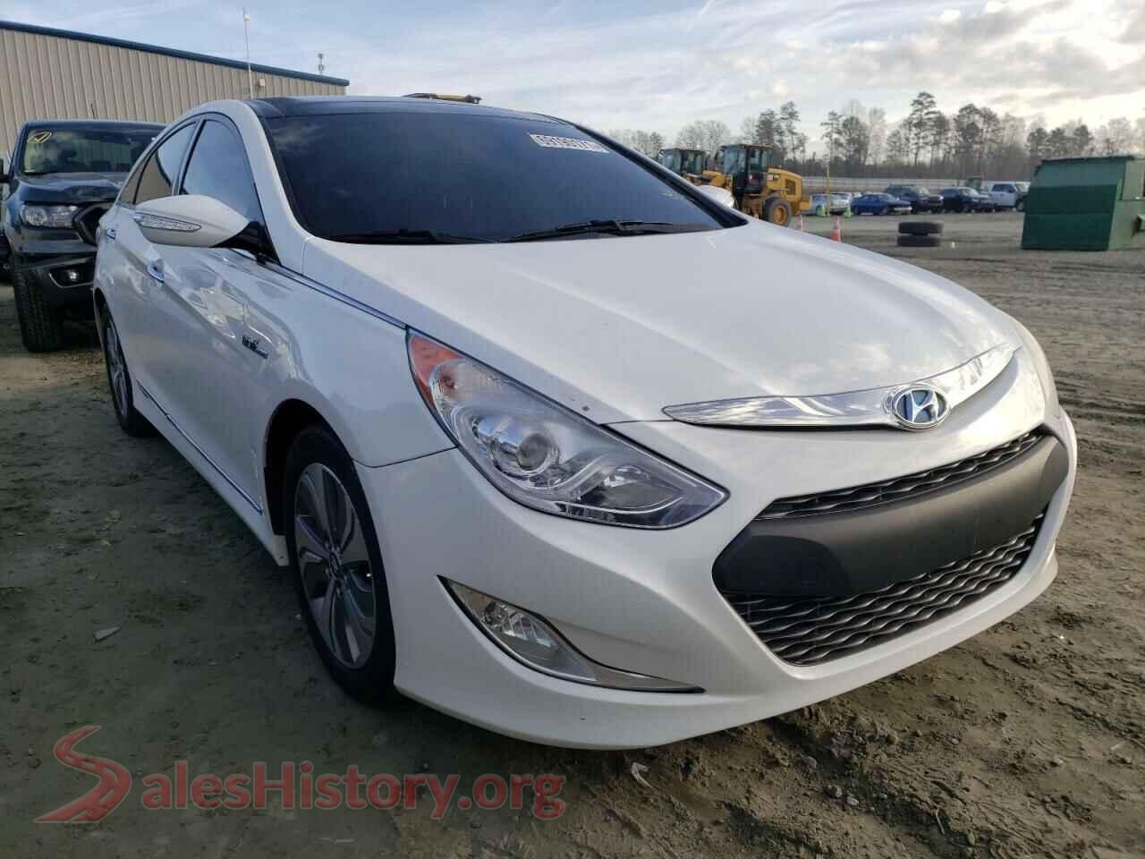 2015 HYUNDAI SONATA — VIN KMHEC4A4XFA131585