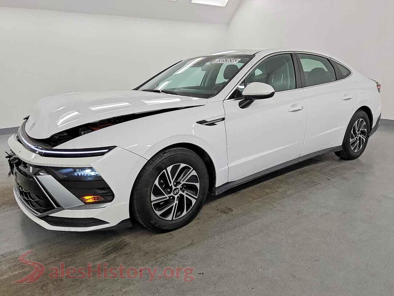 2026 HYUNDAI SONATA — VIN KMHL24JJ5TA151948