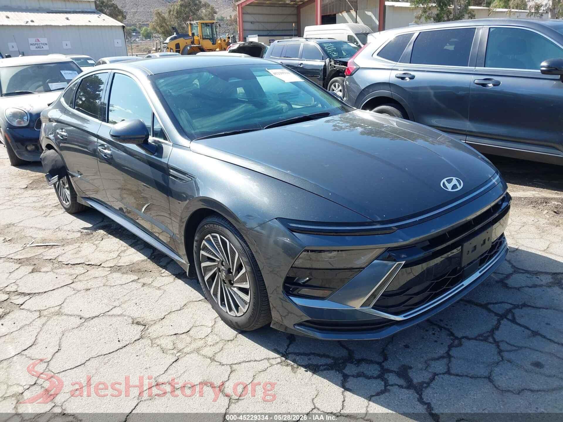 2025 HYUNDAI SONATA HYBRID — VIN KMHL34JJ5SA116001