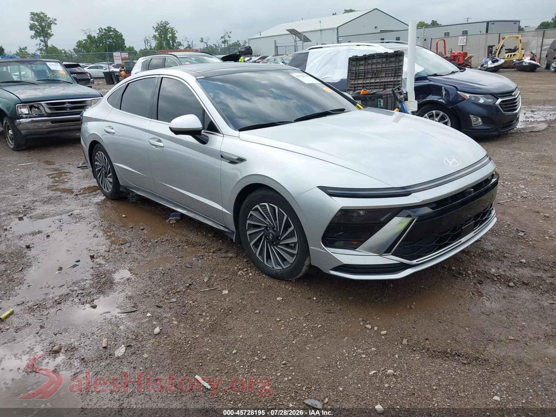 2025 HYUNDAI SONATA HYBRID — VIN KMHL54JJ1SA122680
