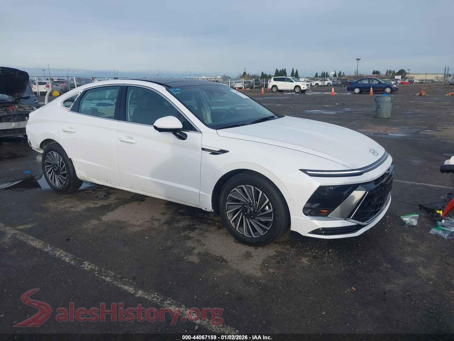 2025 HYUNDAI SONATA HYBRID — VIN KMHL54JJ3SA125368