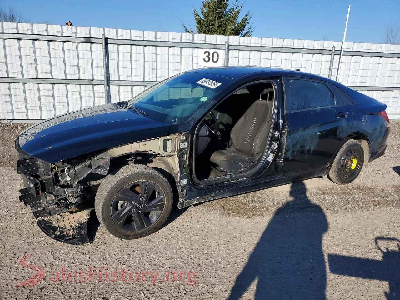 2022 HYUNDAI ELANTRA — VIN KMHLM4AG0NU215880