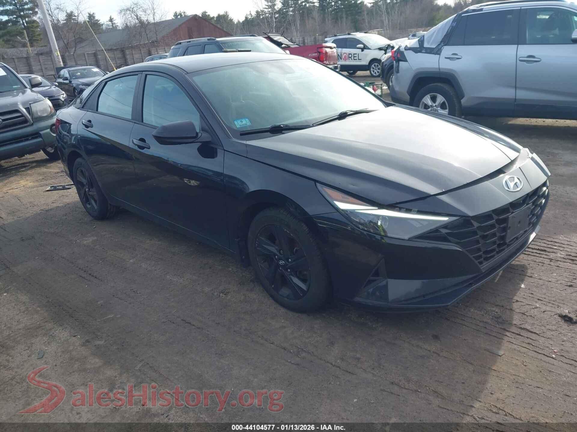 2022 HYUNDAI ELANTRA — VIN KMHLM4AG7NU220400