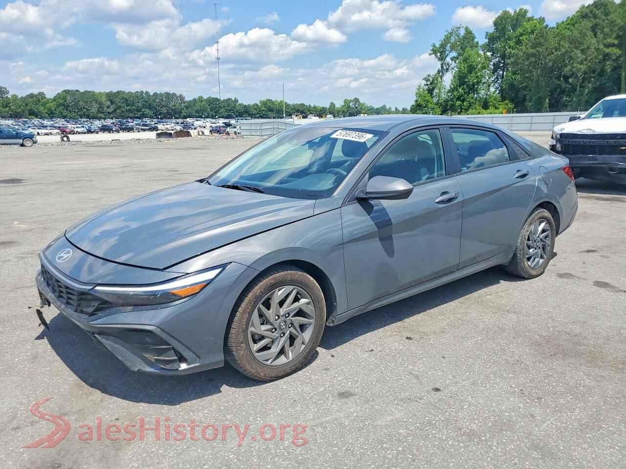 2024 HYUNDAI ELANTRA — VIN KMHLM4DG6RU768907