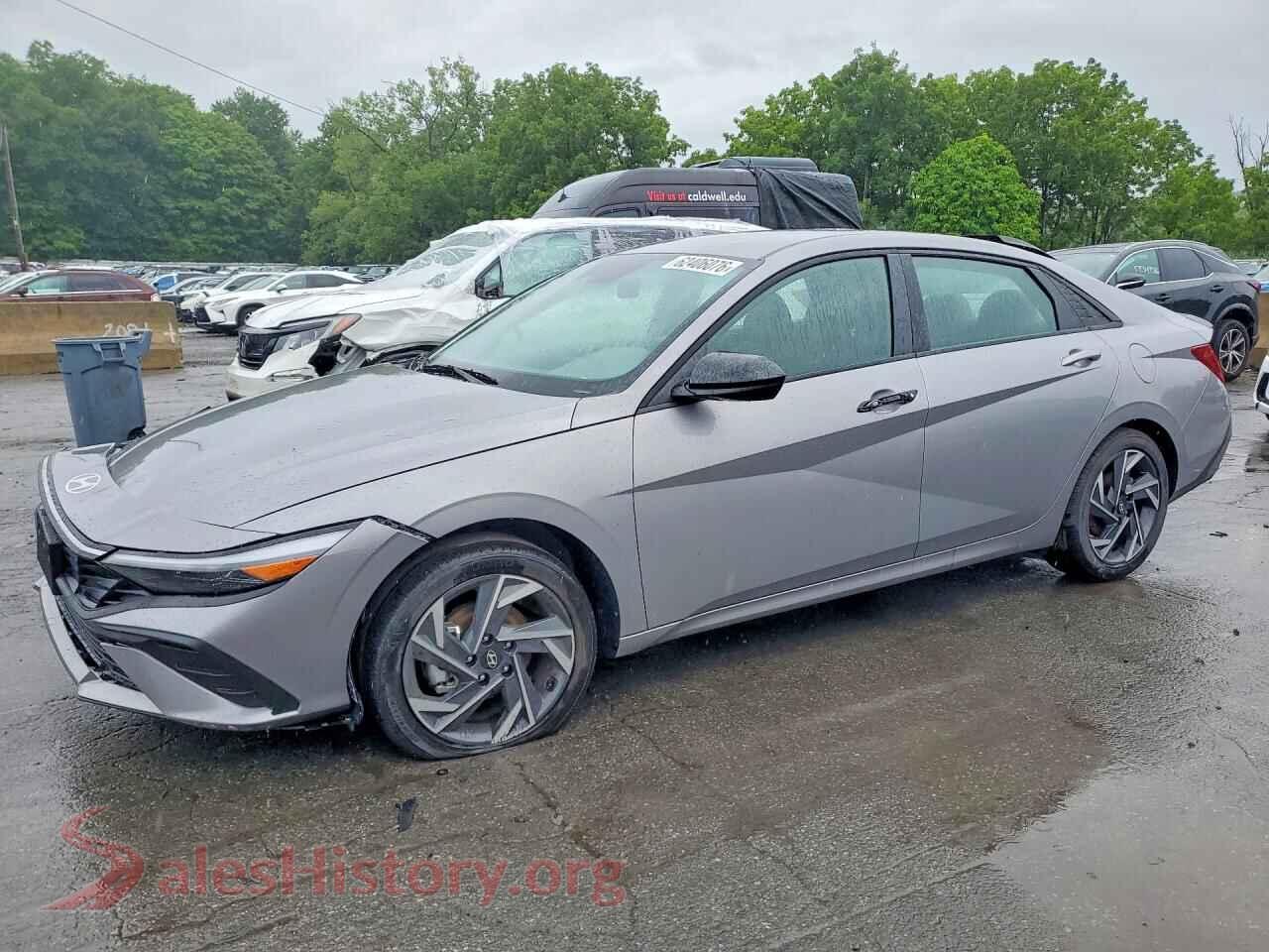 2025 HYUNDAI ELANTRA — VIN KMHLM4DG7SU083305