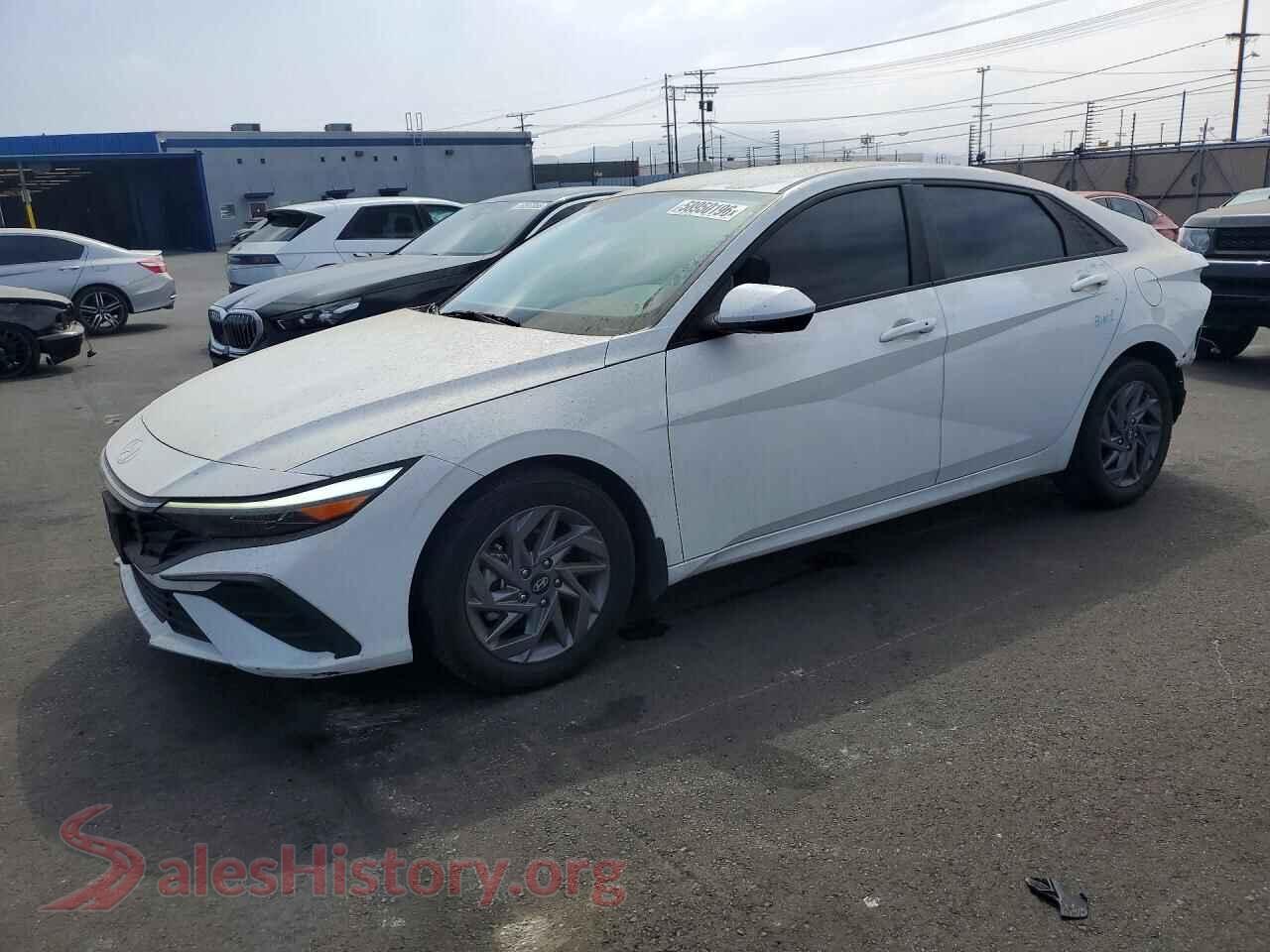 2024 HYUNDAI ELANTRA — VIN KMHLM4DJ1RU115980