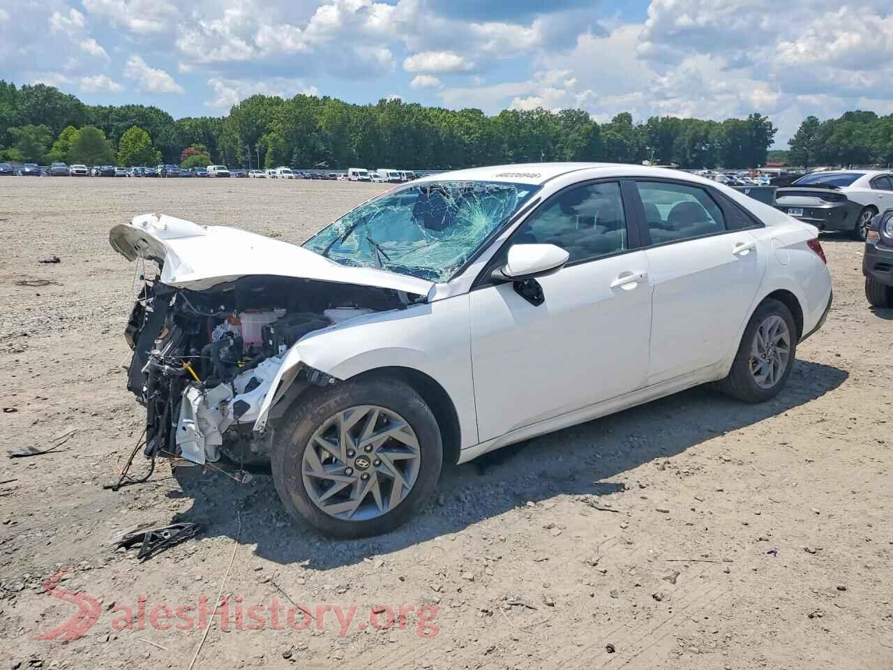 2025 HYUNDAI ELANTRA — VIN KMHLM4DJ1SU126483