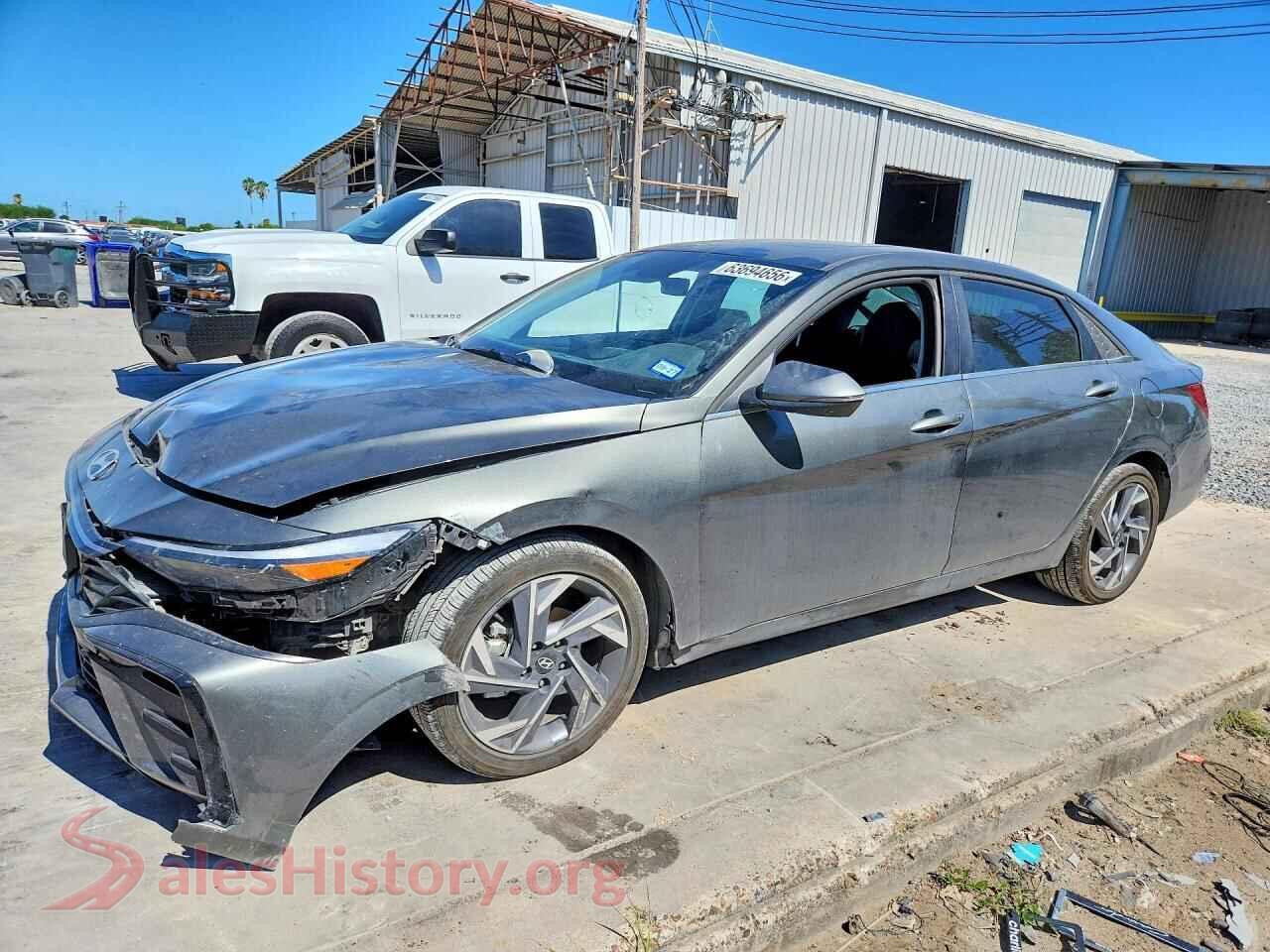 2025 HYUNDAI ELANTRA — VIN KMHLN4DJ1SU175938