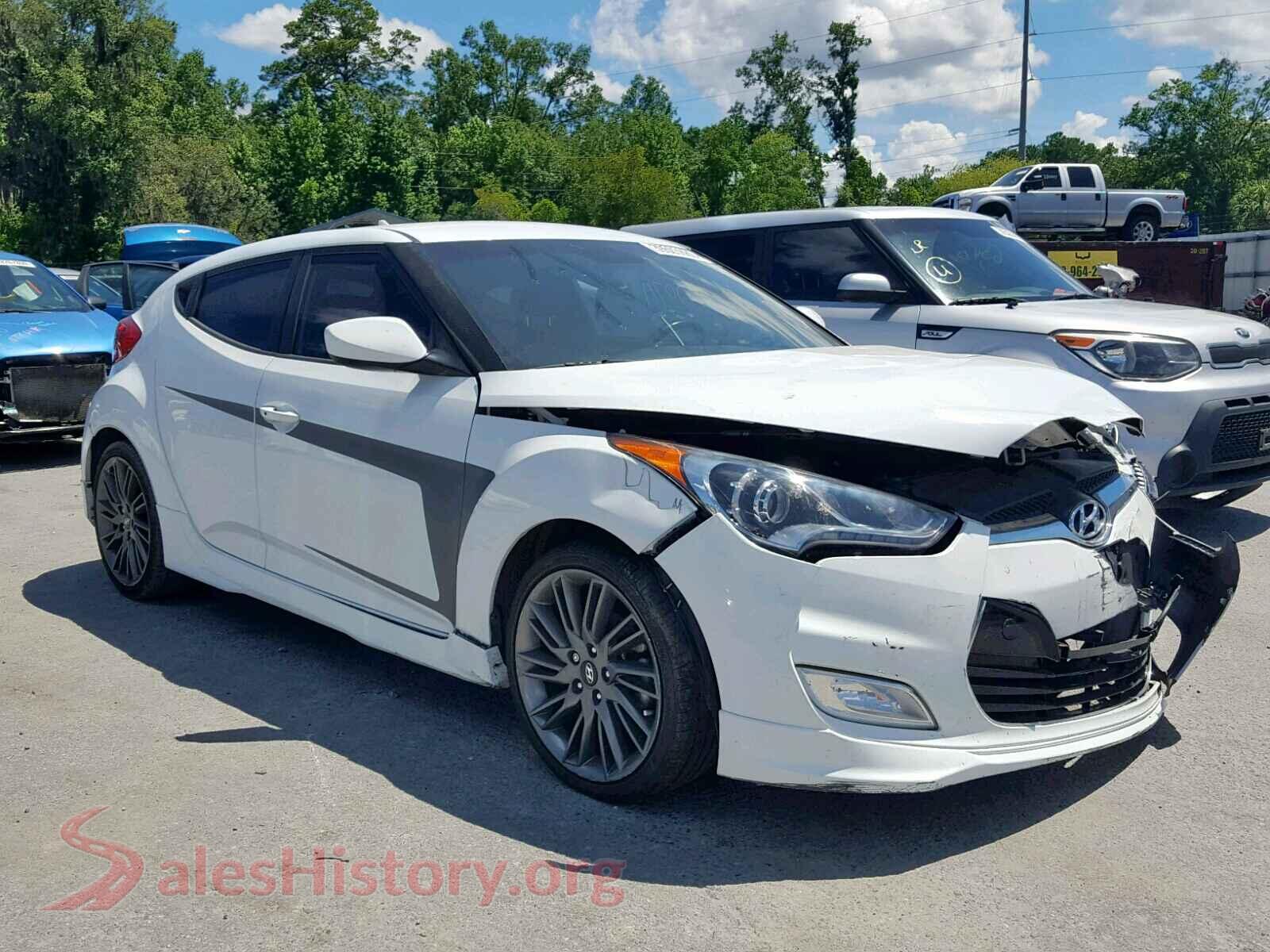 2013 HYUNDAI VELOSTER — VIN KMHTC6AD5DU156604