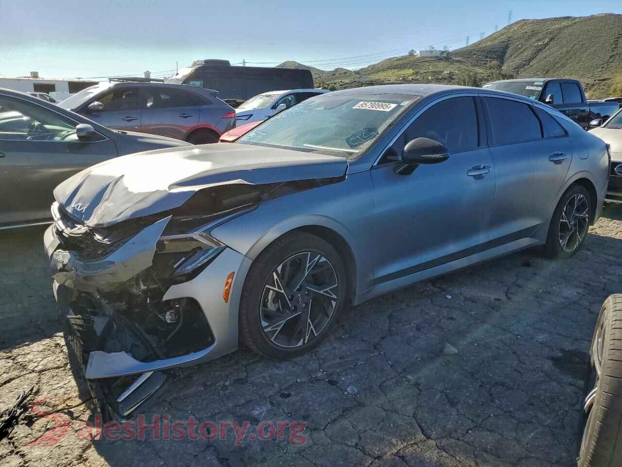 2025 KIA K5 — VIN KNAG64J70S5332393