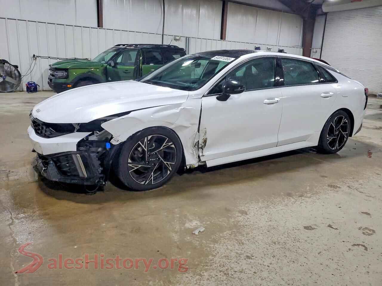 2025 KIA K5 — VIN KNAG64J71S5324819