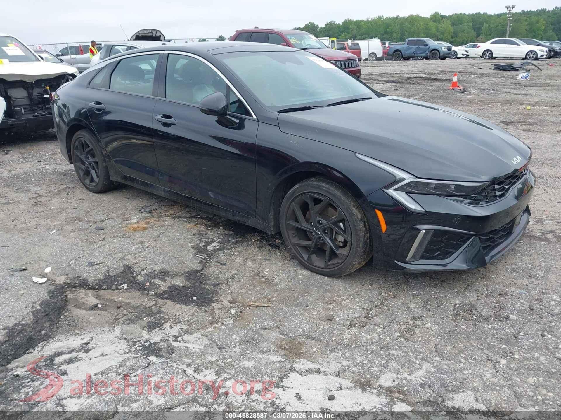 2026 KIA K5 — VIN KNAG64J73T5412823