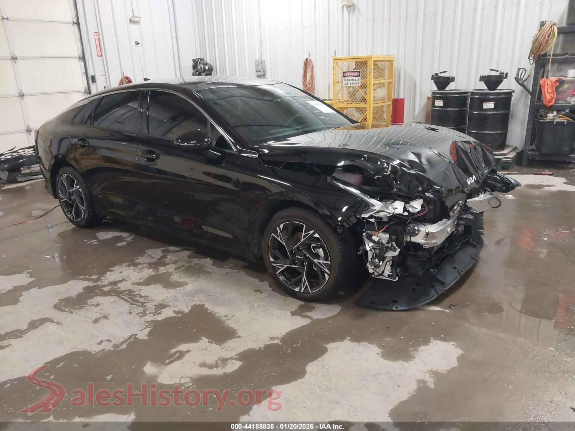 2025 KIA K5 — VIN KNAG64J77S5373149