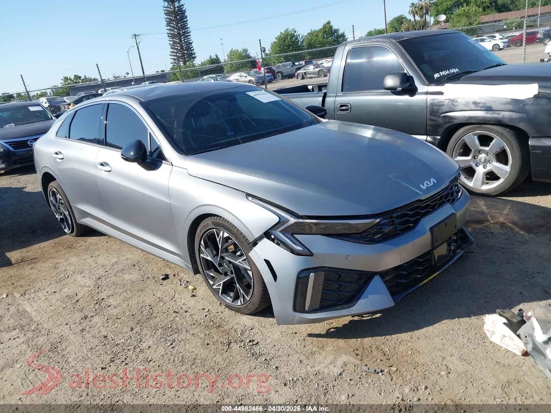 2026 KIA K5 — VIN KNAG64J77T5446845