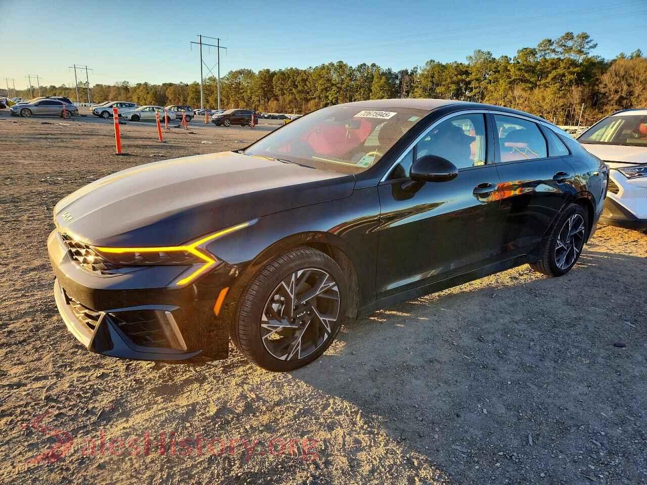 2026 KIA K5 — VIN KNAG64J79T5412048
