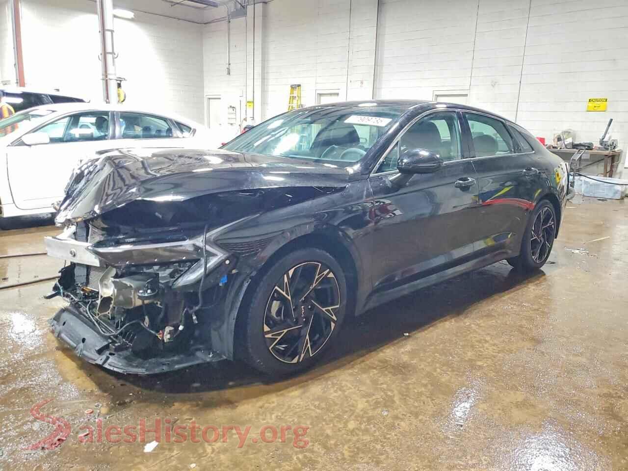 2025 KIA K5 — VIN KNAG64J7XS5344986