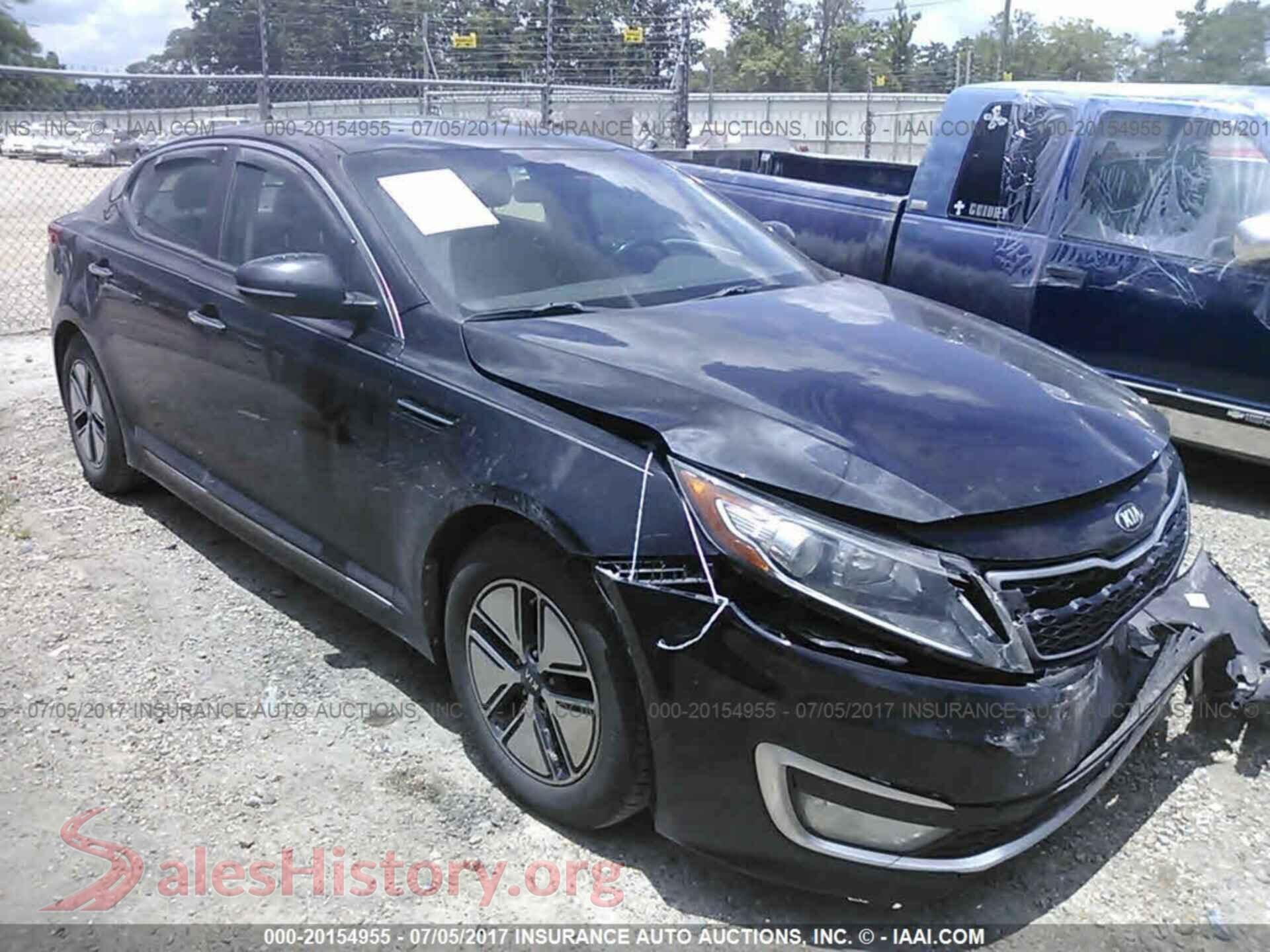 2012 Kia Optima — VIN KNAGM4AD2C5028060