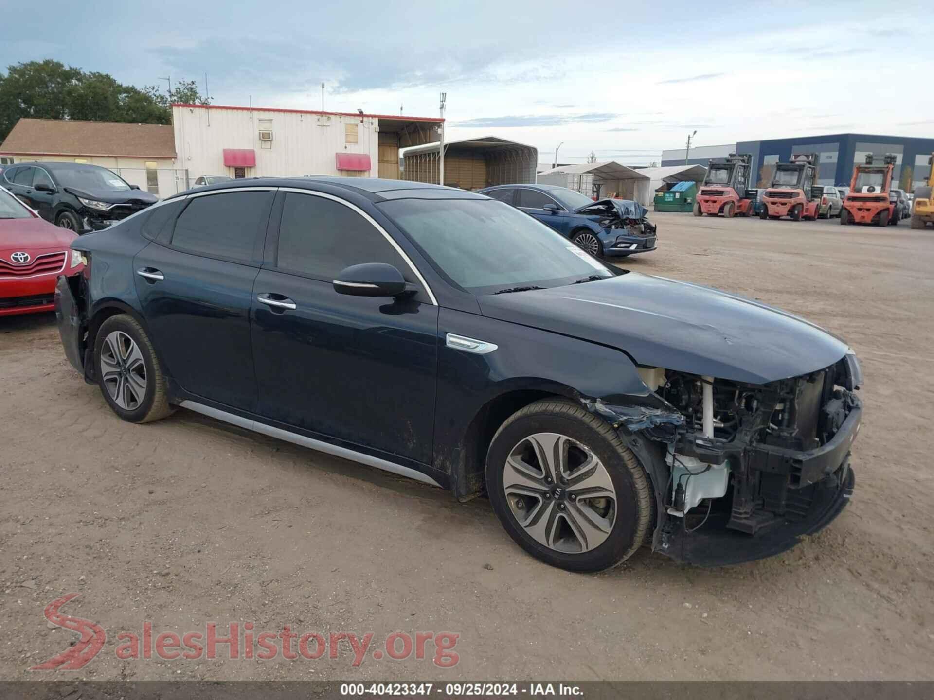 2017 KIA OPTIMA HYBRID — VIN KNAGU4LEXH5010533