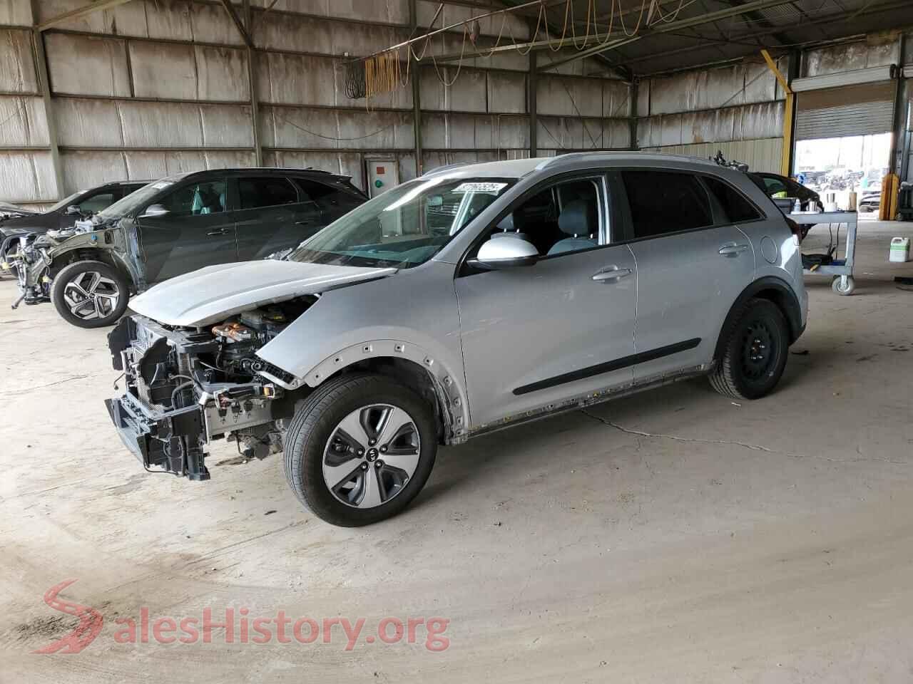 2020 KIA NIRO — VIN KNDCB3LC2L5396969