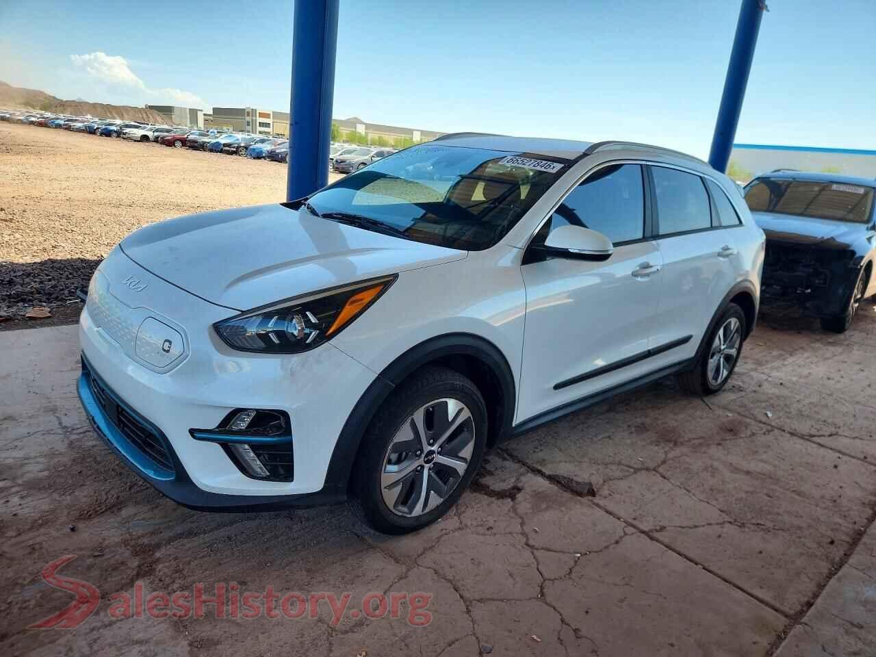2022 KIA UNKNOWN — VIN KNDCC3LG7N5124422