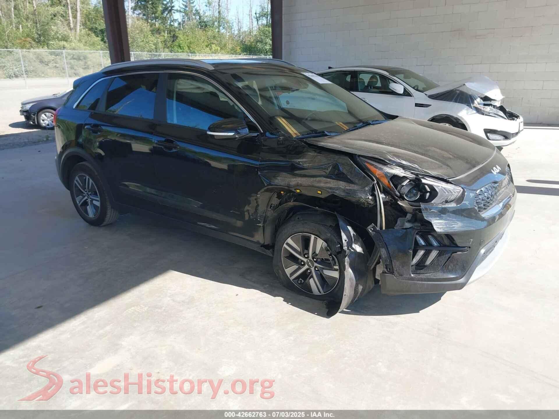 2022 KIA NIRO — VIN KNDCE3LC5N5493822