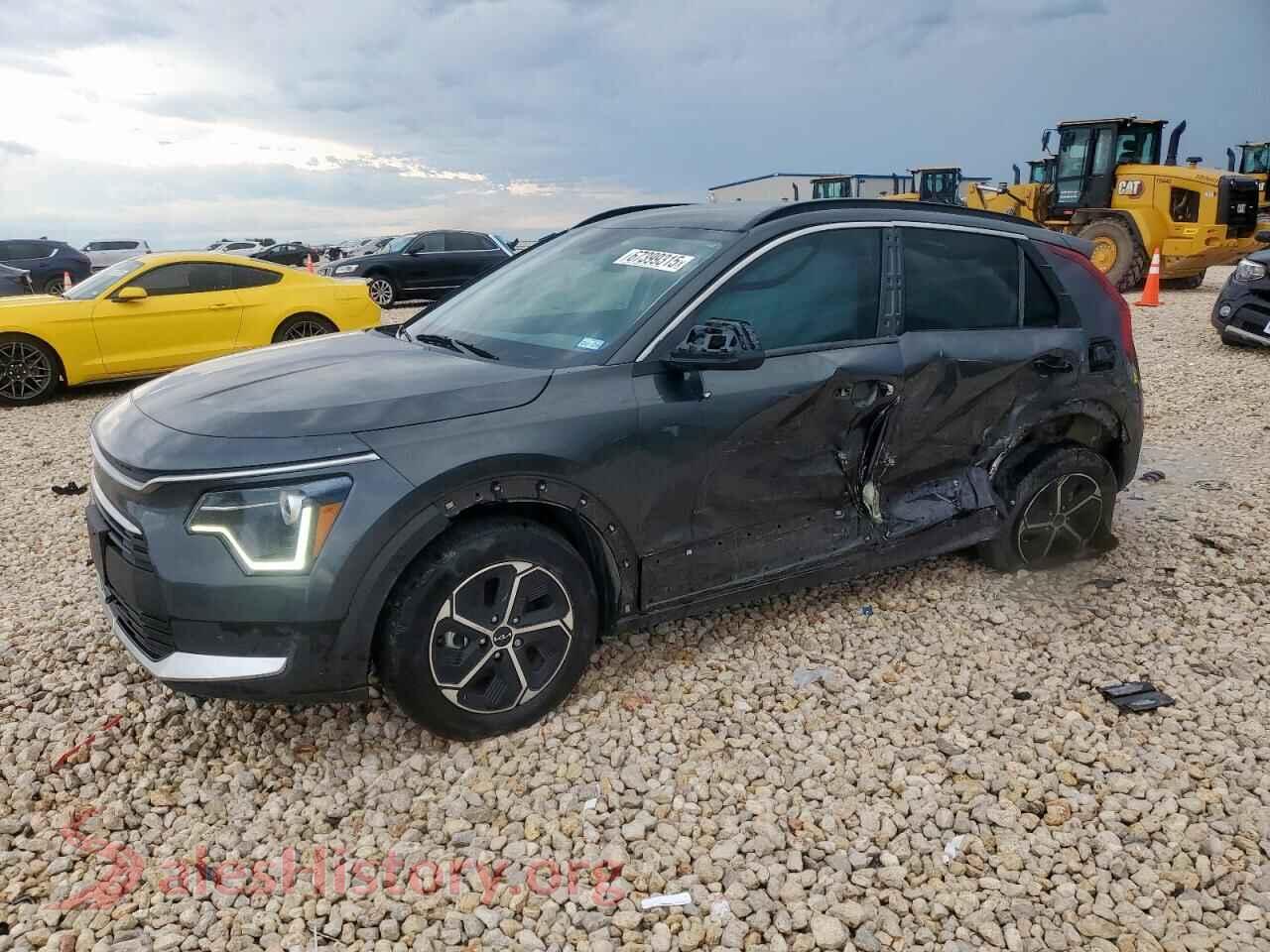 2023 KIA NIRO — VIN KNDCP3LE2P5092159