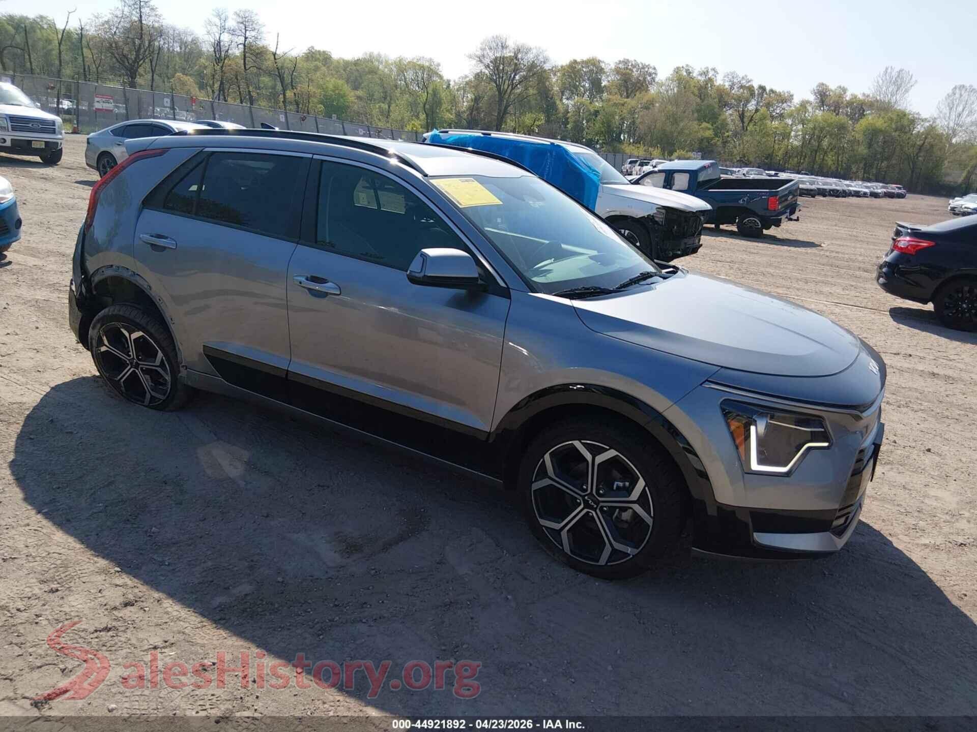 2023 KIA NIRO — VIN KNDCR3LE2P5080815