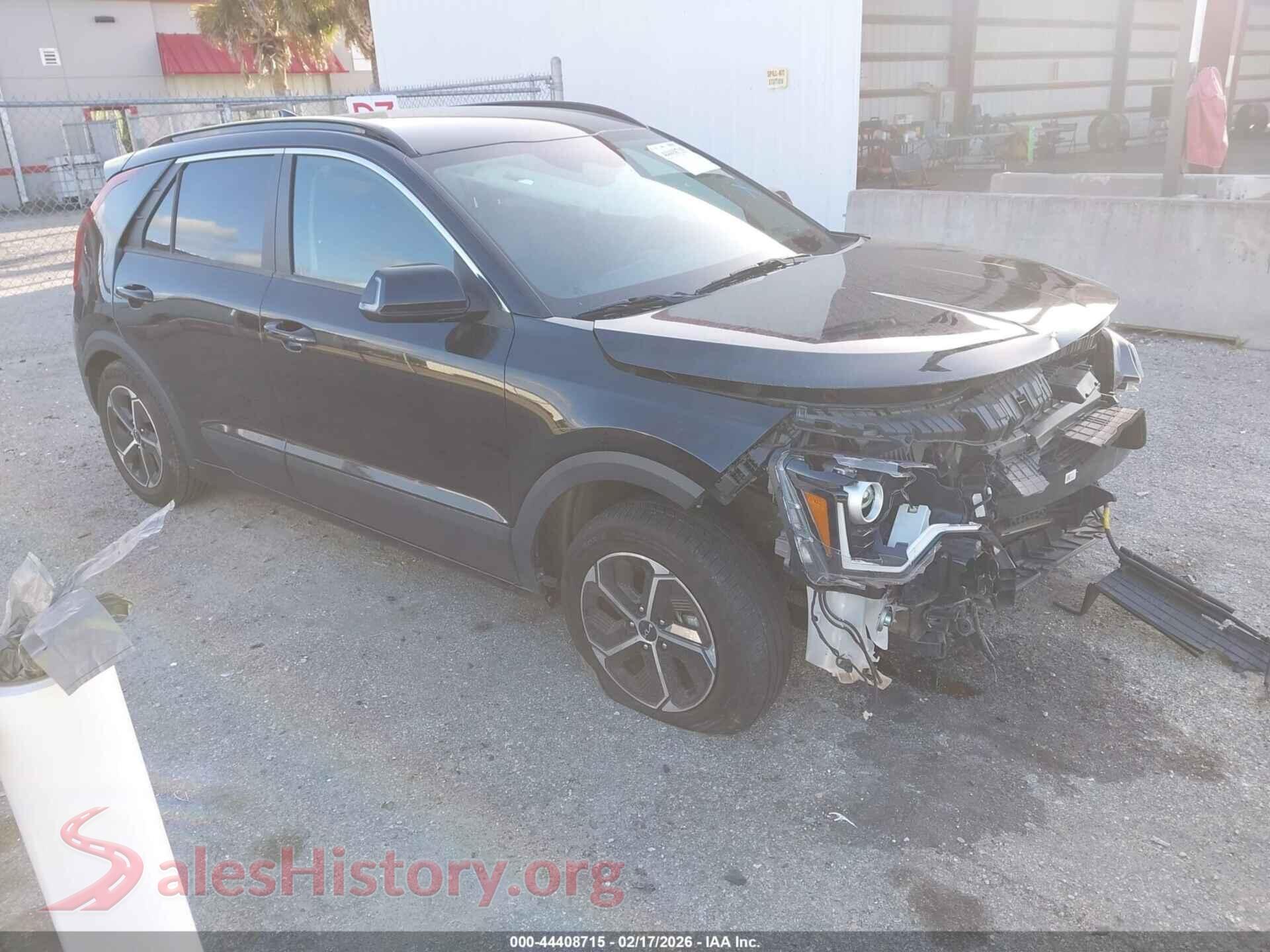2023 KIA NIRO — VIN KNDCR3LE7P5069471
