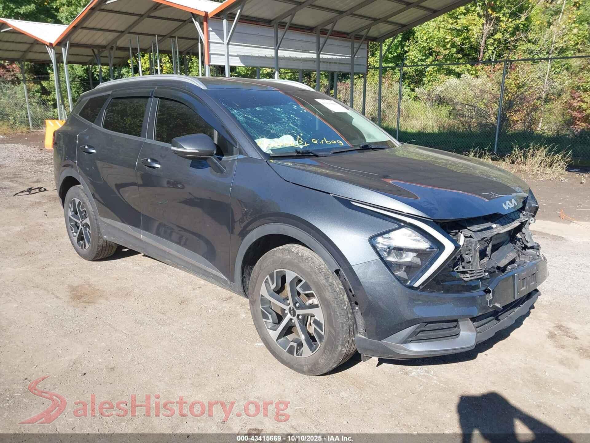 2023 KIA SPORTAGE HYBRID — VIN KNDPVCAG0P7112019