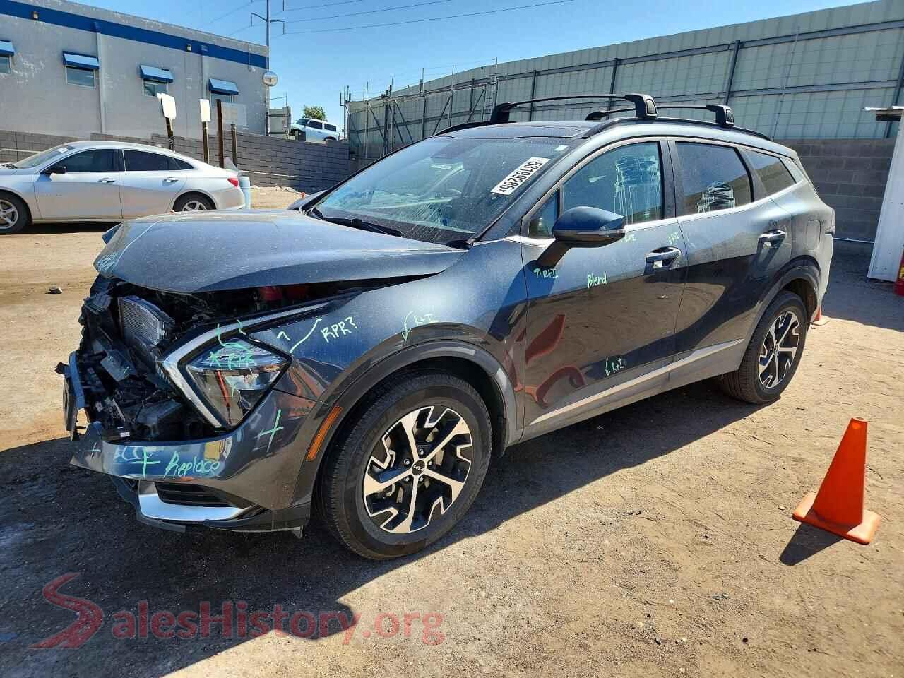 2023 KIA SPORTAGE — VIN KNDPVCAG4P7044100