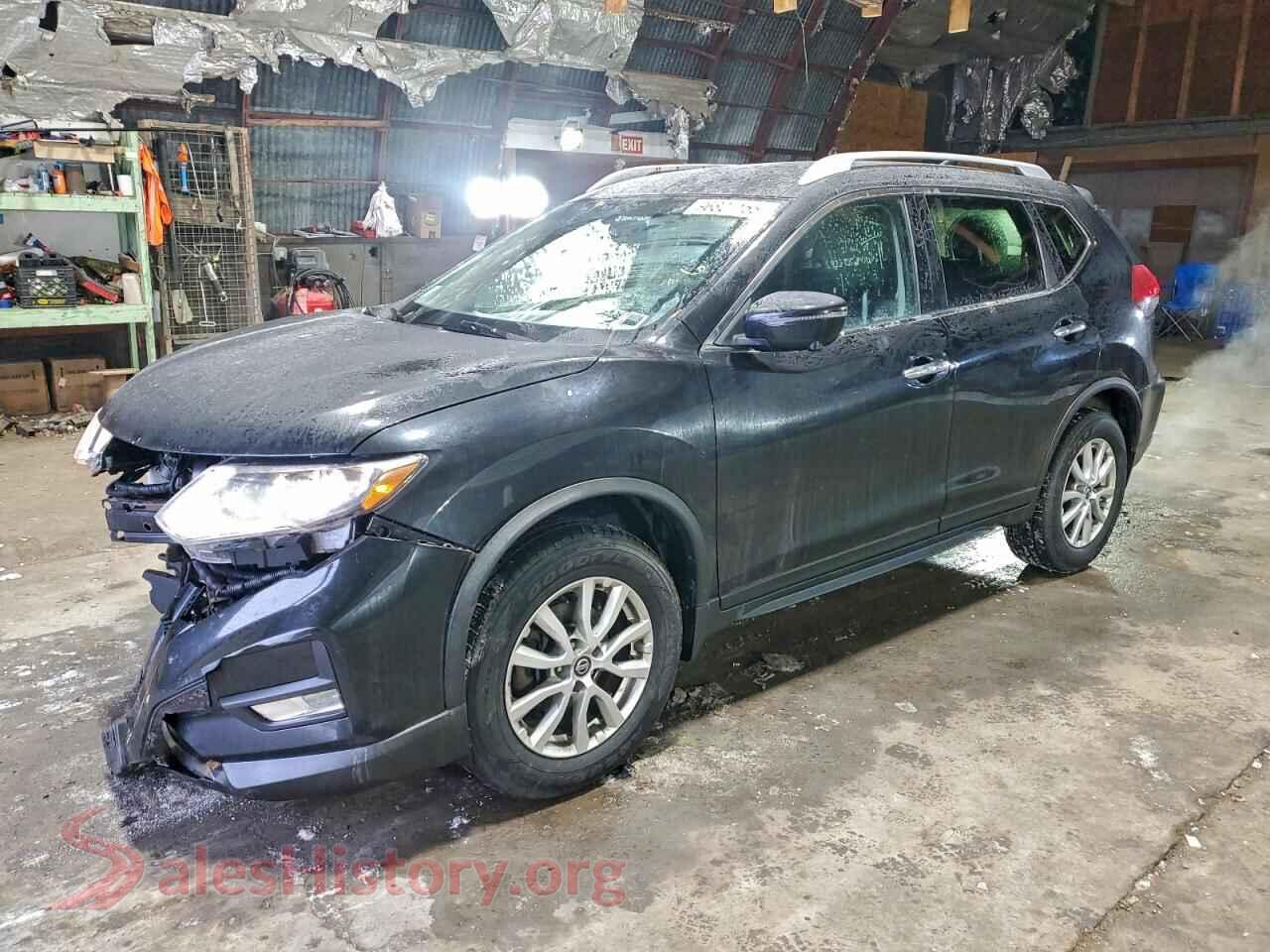 2017 NISSAN ROGUE — VIN KNMAT2MV2HP504145